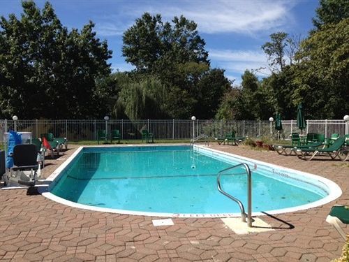 Hotel Days By Wyndham / Spring Valley Nanuet